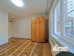 2-к квартира, вторичка, 47м2, 1/10 этаж