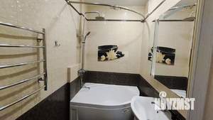 2-к квартира, вторичка, 64м2, 8/18 этаж