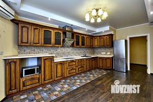 3-к квартира, вторичка, 130м2, 9/24 этаж