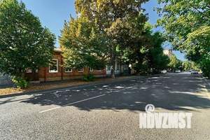 2-к квартира, вторичка, 49м2, 1/1 этаж