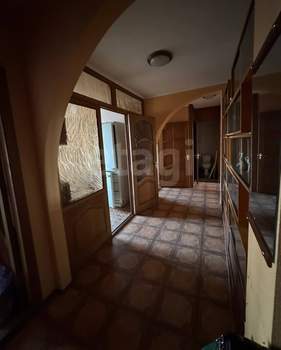 3-к квартира, вторичка, 69м2, 9/9 этаж