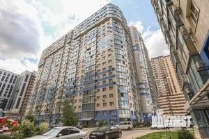 4-к квартира, вторичка, 136м2, 20/23 этаж