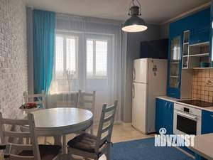 2-к квартира, вторичка, 60м2, 17/23 этаж