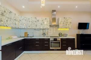 4-к квартира, вторичка, 123м2, 6/14 этаж