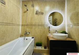 2-к квартира, вторичка, 63м2, 1/17 этаж