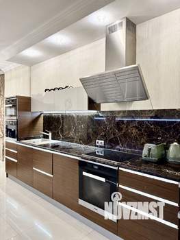 4-к квартира, вторичка, 200м2, 7/10 этаж