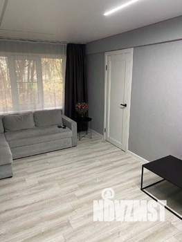 2-к квартира, вторичка, 45м2, 1/5 этаж