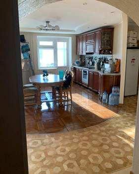 3-к квартира, вторичка, 110м2, 3/10 этаж