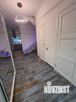 2-к квартира, вторичка, 130м2, 2/2 этаж