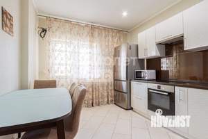 2-к квартира, вторичка, 61м2, 10/18 этаж