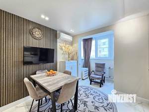 2-к квартира, вторичка, 63м2, 7/16 этаж