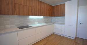 2-к квартира, вторичка, 61м2, 9/16 этаж