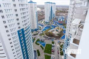 2-к квартира, вторичка, 63м2, 23/24 этаж