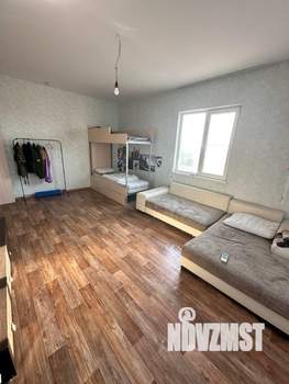 2-к квартира, вторичка, 72м2, 10/17 этаж