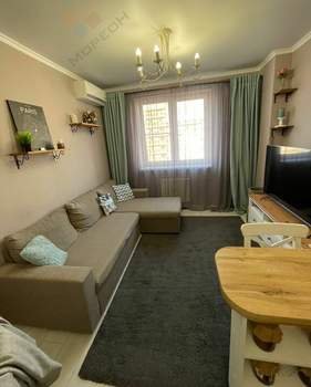 1-к квартира, вторичка, 42м2, 14/19 этаж