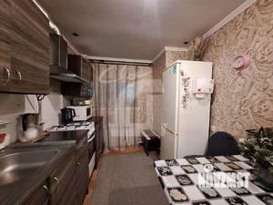 2-к квартира, вторичка, 42м2, 1/1 этаж