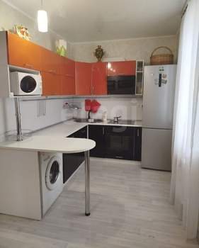 2-к квартира, вторичка, 42м2, 1/7 этаж