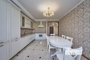 3-к квартира, вторичка, 101м2, 3/16 этаж