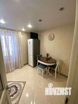 2-к квартира, вторичка, 70м2, 1/6 этаж