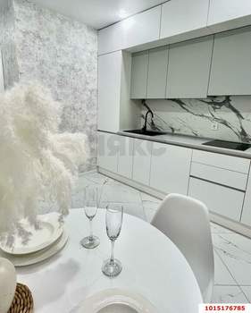 1-к квартира, вторичка, 37м2, 1/16 этаж