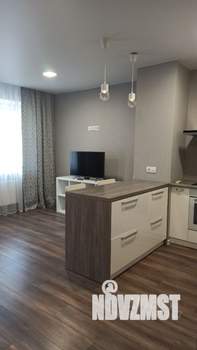 2-к квартира, вторичка, 56м2, 9/17 этаж