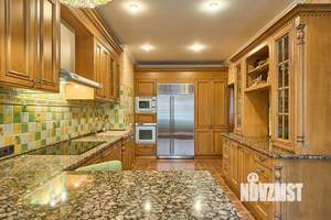 4-к квартира, вторичка, 154м2, 4/13 этаж