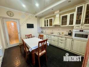 2-к квартира, вторичка, 69м2, 8/17 этаж