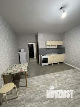 Студия квартира, вторичка, 32м2, 3/22 этаж