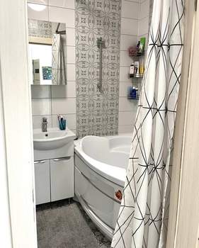 1-к квартира, вторичка, 42м2, 5/9 этаж