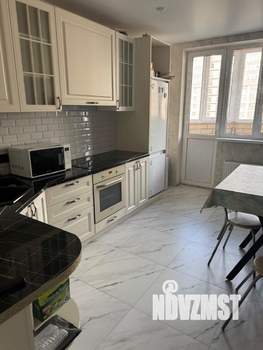 2-к квартира, вторичка, 60м2, 12/18 этаж