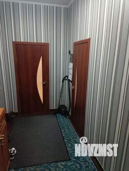 2-к квартира, вторичка, 61м2, 1/4 этаж