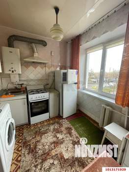 3-к квартира, вторичка, 63м2, 4/5 этаж