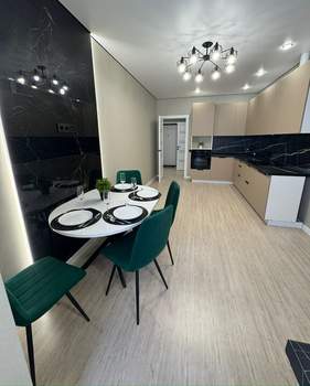 2-к квартира, вторичка, 68м2, 11/16 этаж