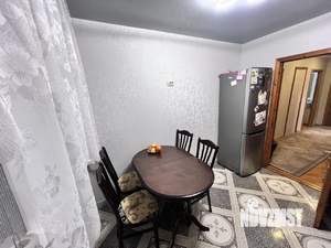 3-к квартира, вторичка, 63м2, 5/5 этаж