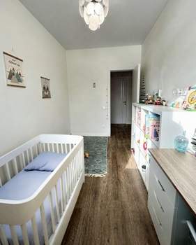 2-к квартира, вторичка, 52м2, 10/17 этаж