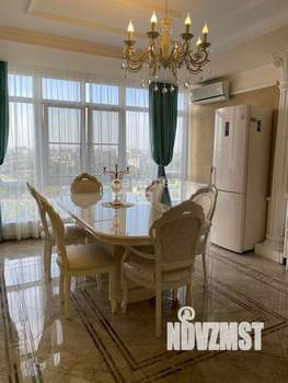 3-к квартира, вторичка, 132м2, 21/24 этаж