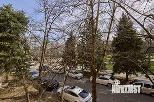 3-к квартира, вторичка, 74м2, 2/5 этаж