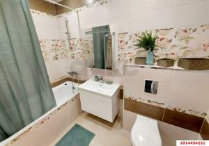 2-к квартира, вторичка, 61м2, 2/18 этаж