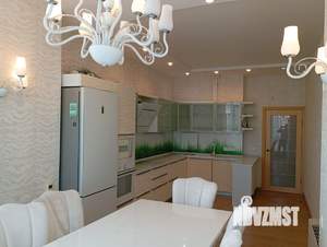 4-к квартира, вторичка, 152м2, 8/22 этаж