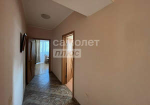 2-к квартира, вторичка, 64м2, 2/5 этаж