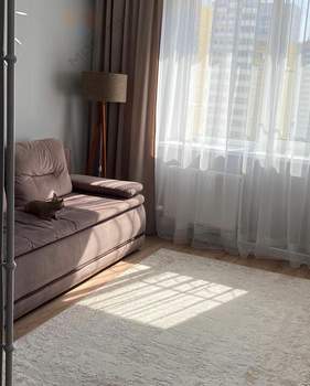 1-к квартира, вторичка, 42м2, 10/18 этаж