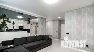 2-к квартира, вторичка, 63м2, 8/18 этаж