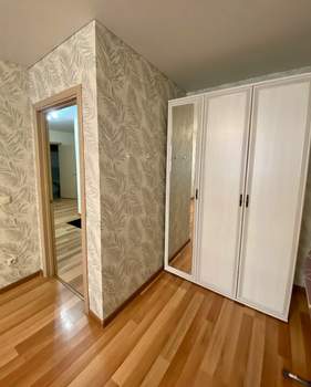 2-к квартира, вторичка, 56м2, 12/17 этаж