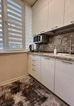 1-к квартира, вторичка, 37м2, 1/4 этаж