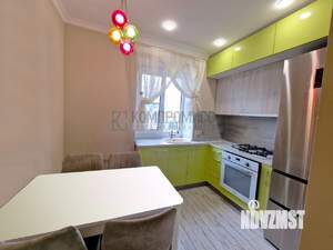 3-к квартира, вторичка, 58м2, 9/9 этаж