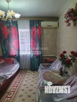 4-к квартира, вторичка, 75м2, 1/1 этаж