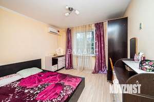 2-к квартира, вторичка, 52м2, 1/10 этаж