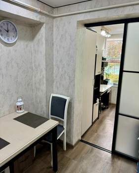 3-к квартира, вторичка, 42м2, 1/5 этаж