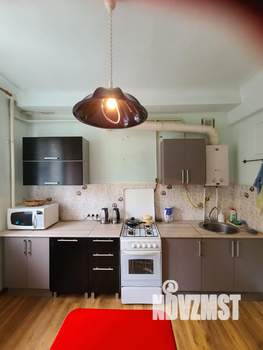 3-к квартира, вторичка, 82м2, 1/4 этаж