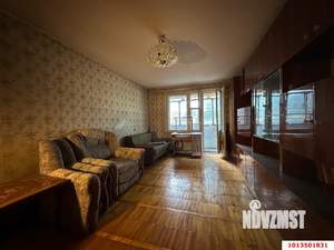 2-к квартира, вторичка, 54м2, 1/9 этаж